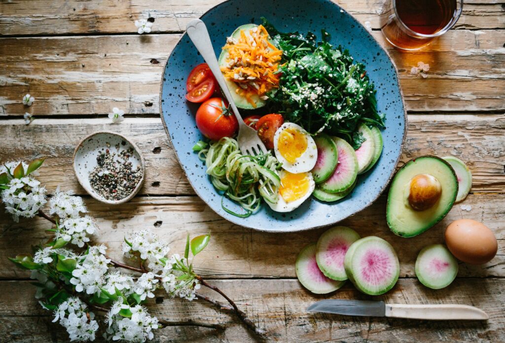 Beautifully plated low glycemic meal that is ready to eat.